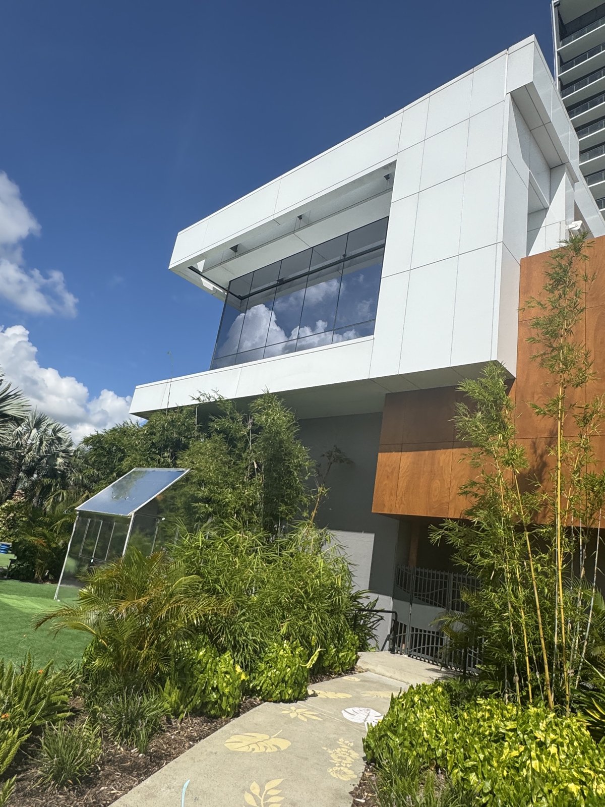 Modern commercial building constructed by The McFarlane Construction Group in Central Florida